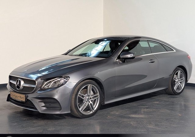 Mercedes-Benz E 200 AMG Line KAMERA+STD.HZ+WIDESCREEN