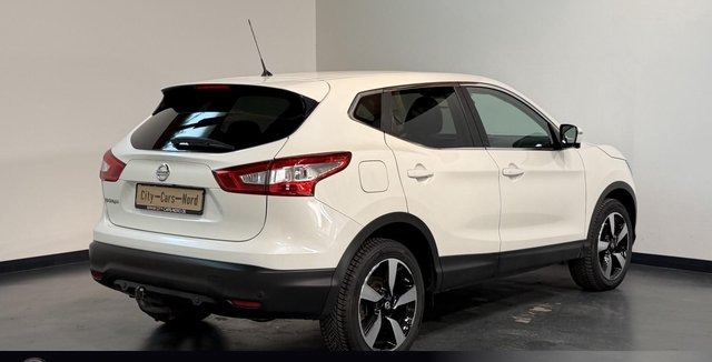 Nissan Qashqai N-Connecta TEMPOMAT+KAM+DAB+SHZ