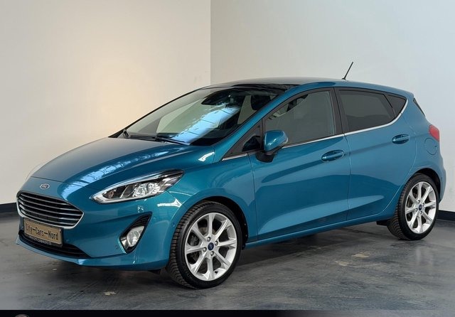 Ford Fiesta Titanium PANO+KAMERA+DAB+B&O+KEYLESS