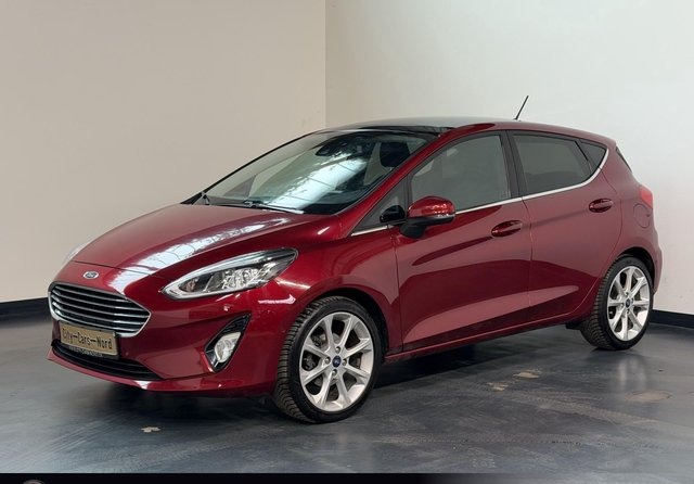 Ford Fiesta 1.0 EcoBoost Titanium KAMERA+PANO+CARPLAY