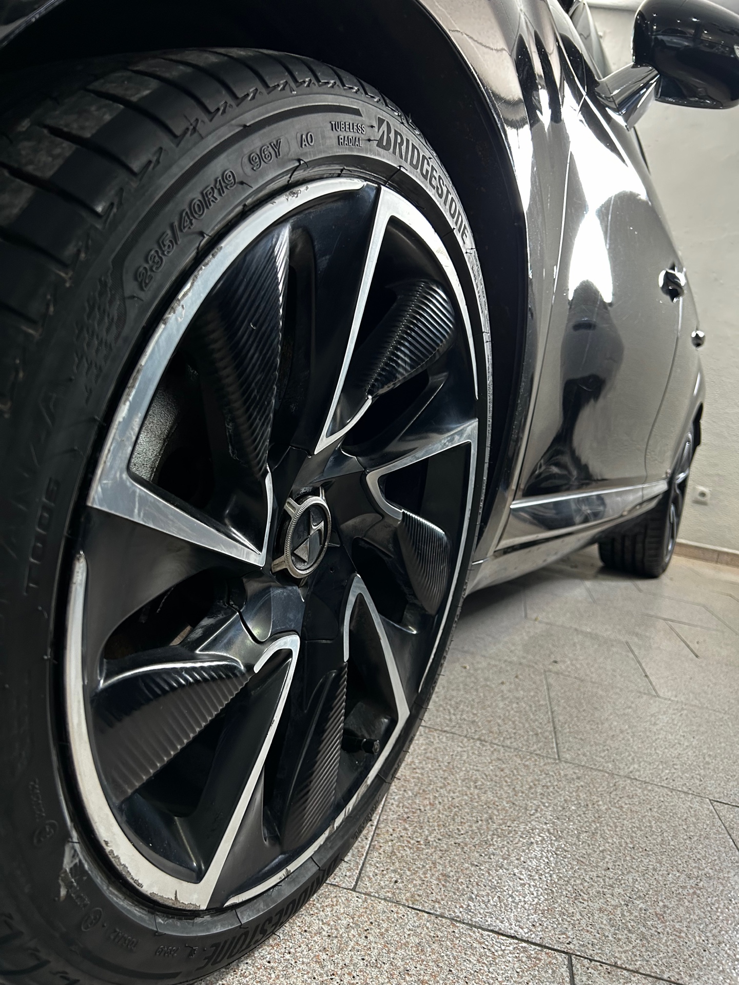 Detalle de llanta del DS 5