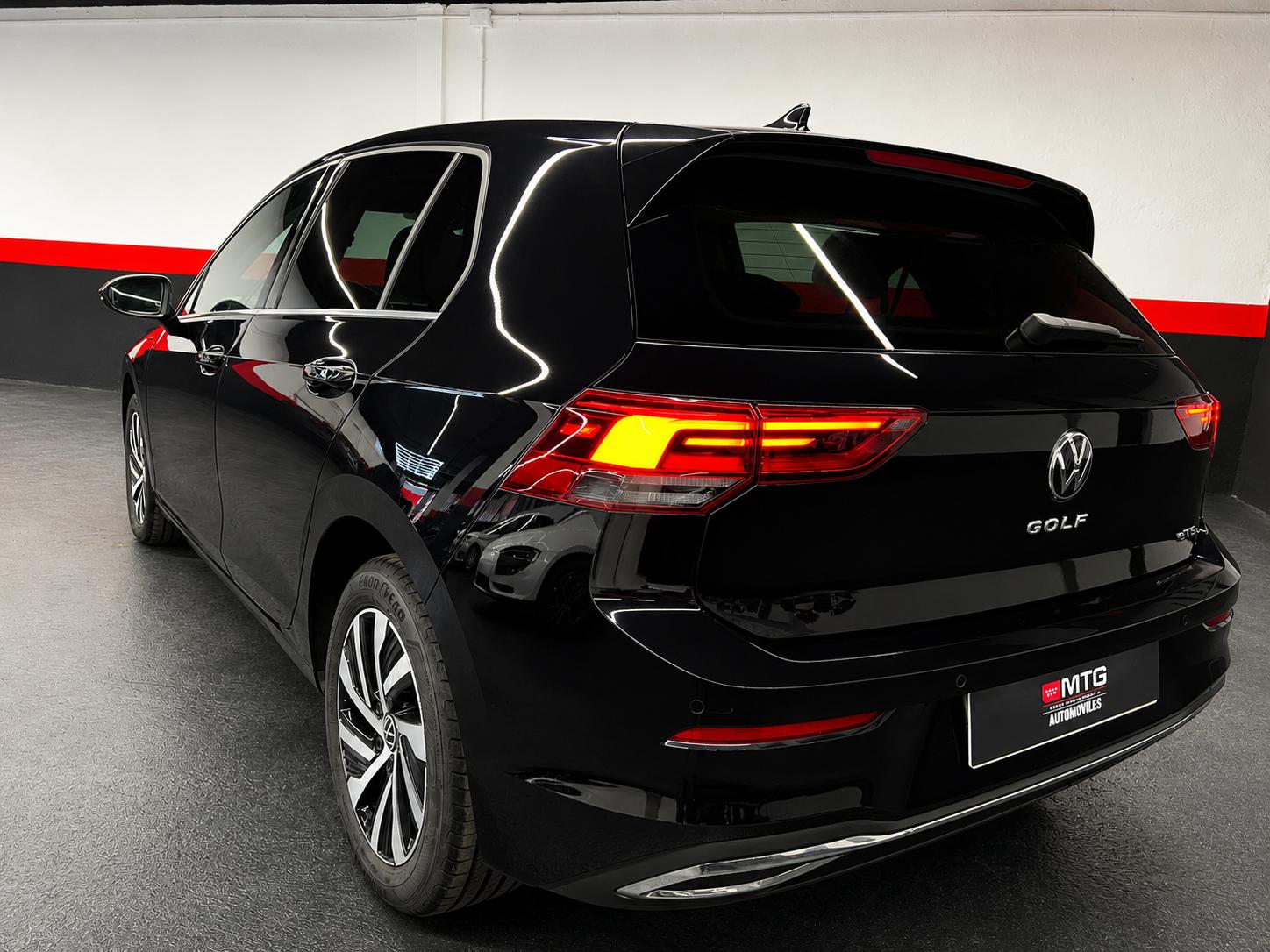 VOLKSWAGEN GOLF foto 4
