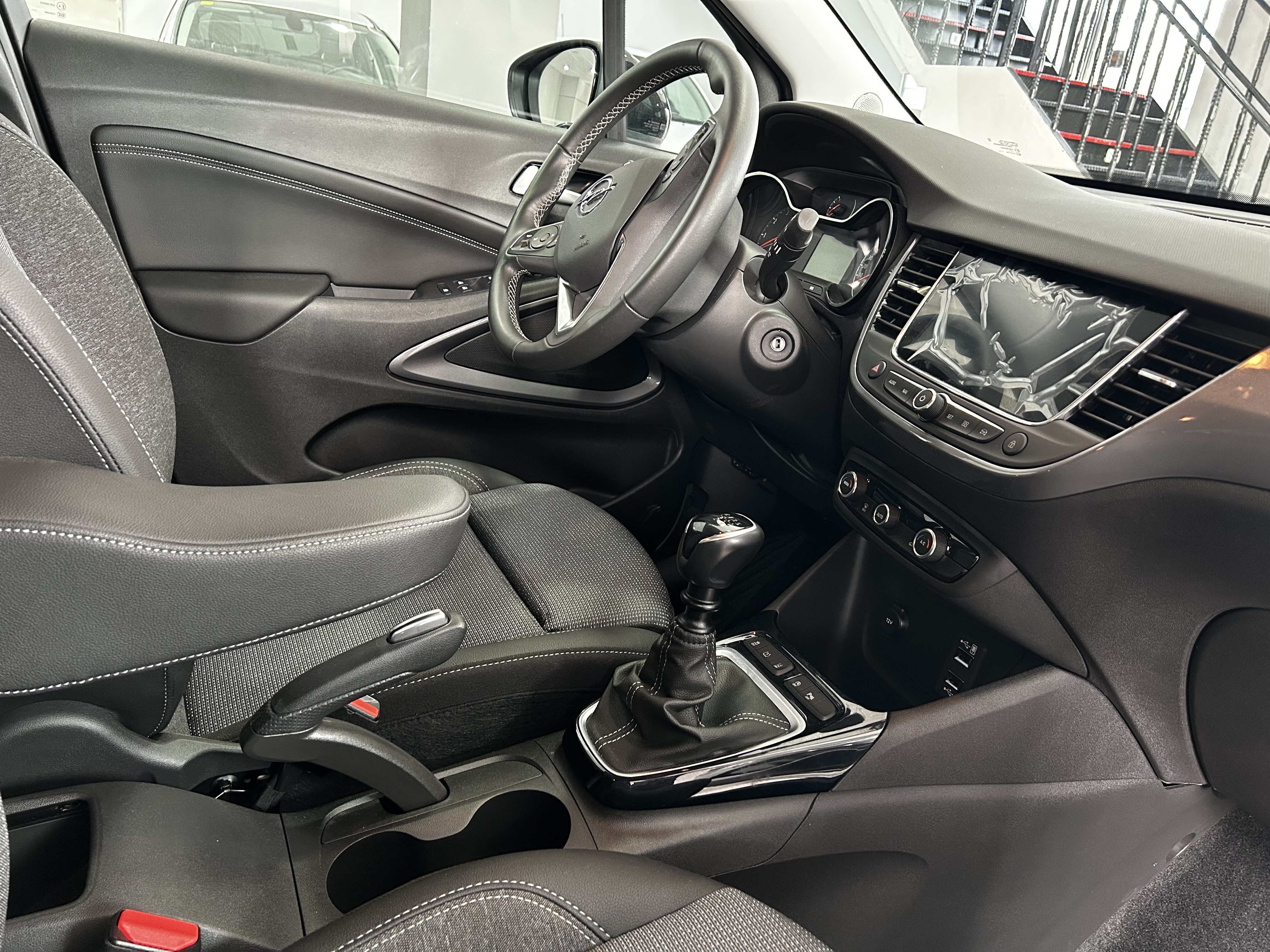 Puesto de conducción del Opel Crossland