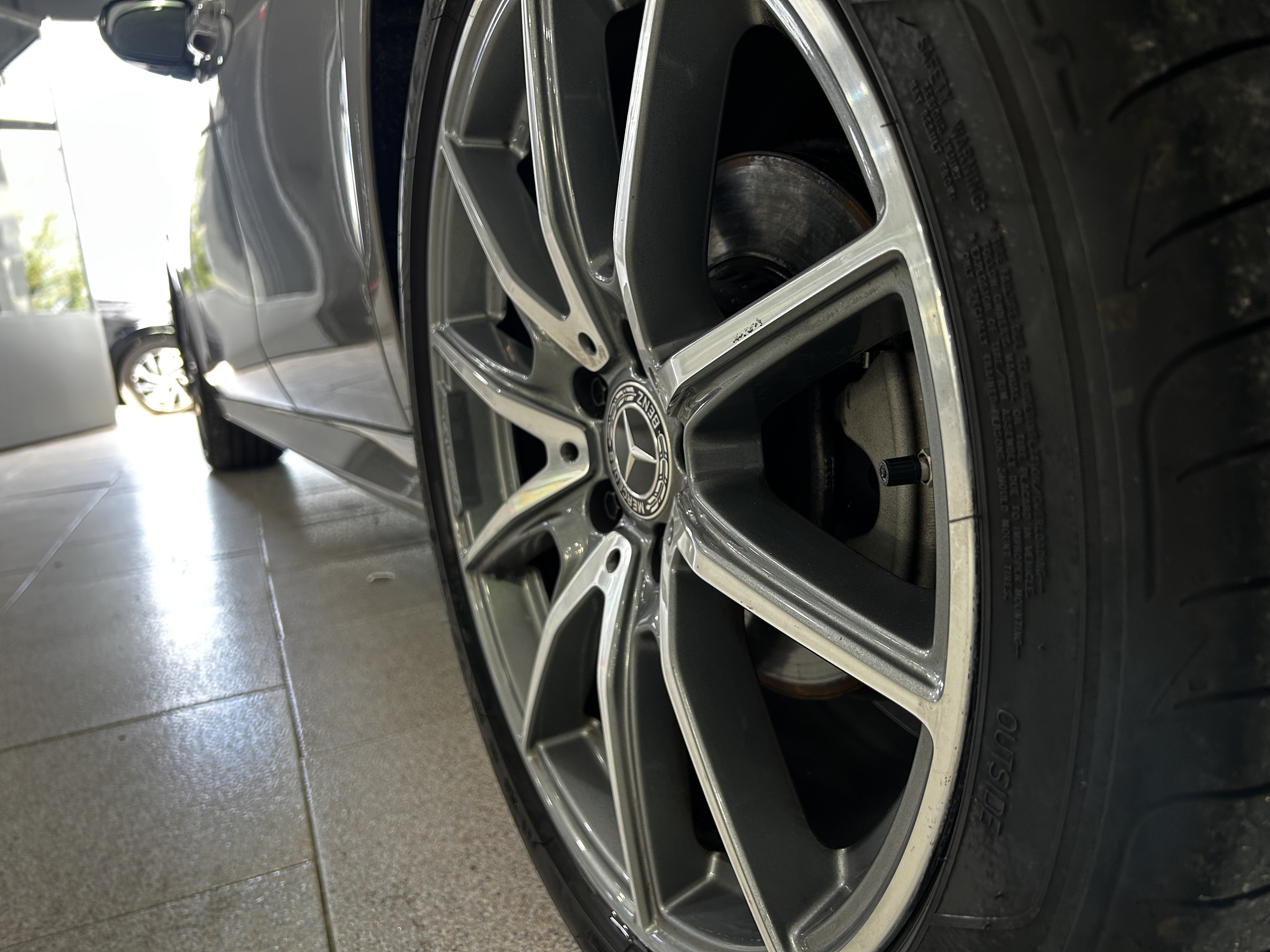 Mercedes-Benz Clase E 200 detalle exterior