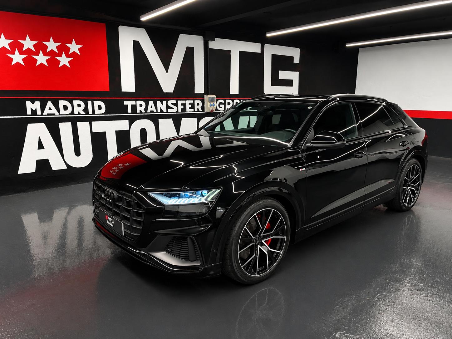 AUDI Q8 foto 8