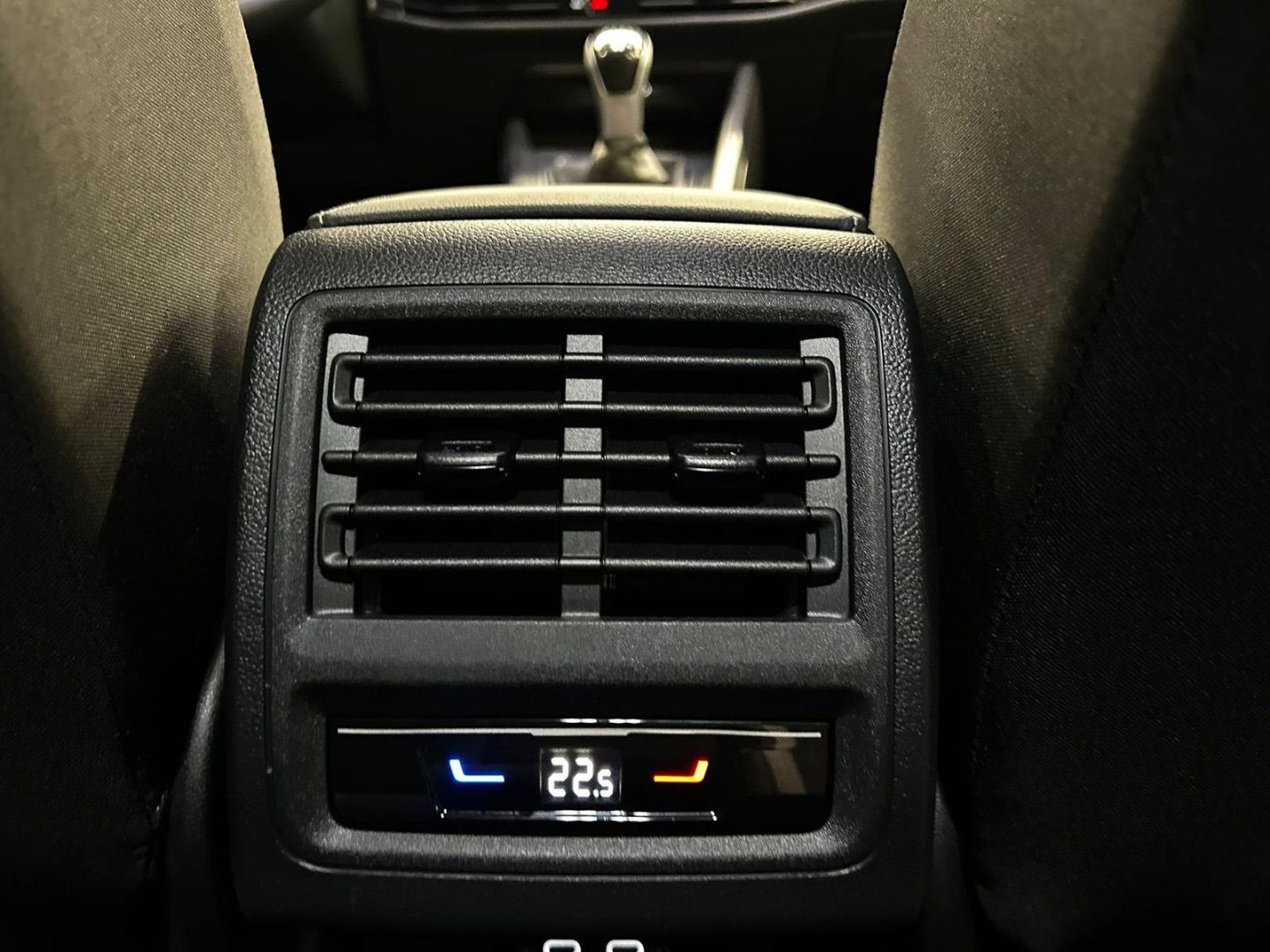 VOLKSWAGEN GOLF foto 10